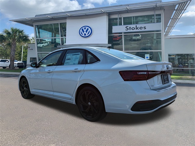 2025 Volkswagen Jetta 1.5T SE - 5