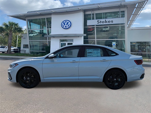 2025 Volkswagen Jetta 1.5T SE - 6