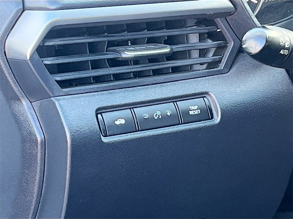 2020 Nissan Altima 2.5 S White at Emmons Autoplex