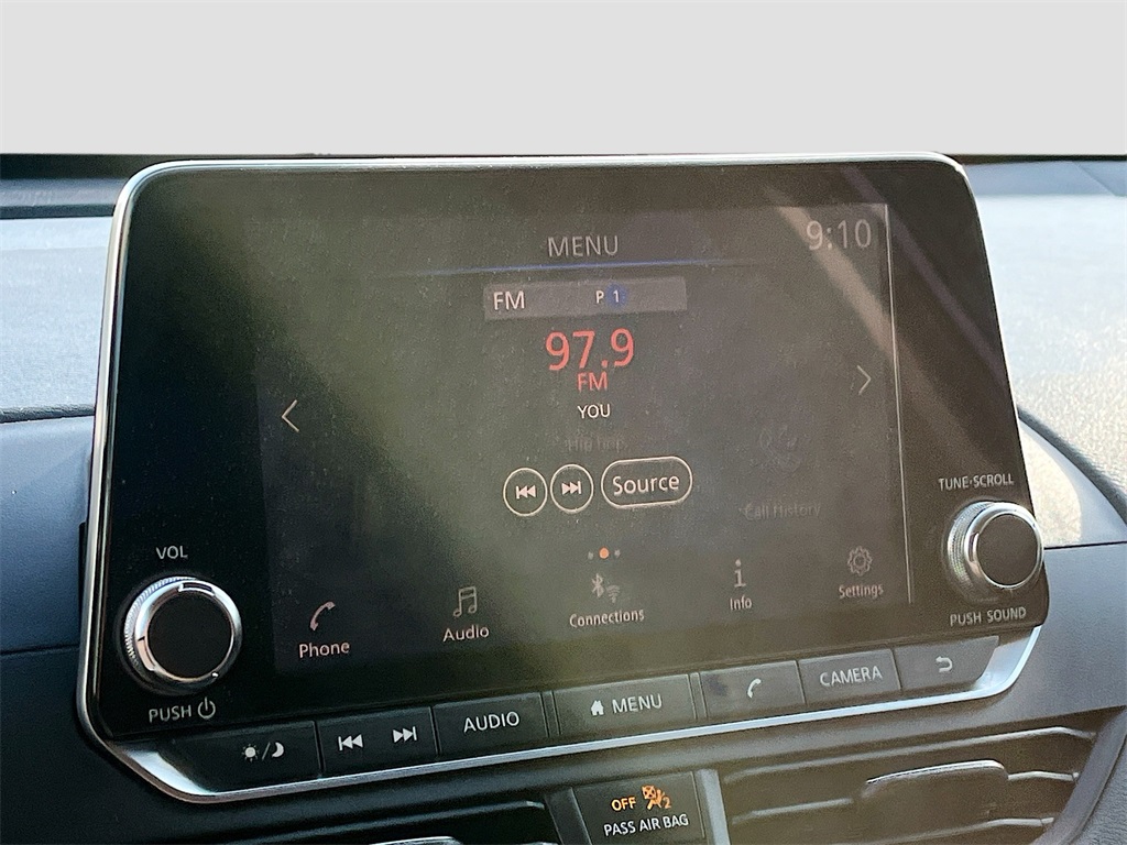 2020 Nissan Altima 2.5 S White at Emmons Autoplex