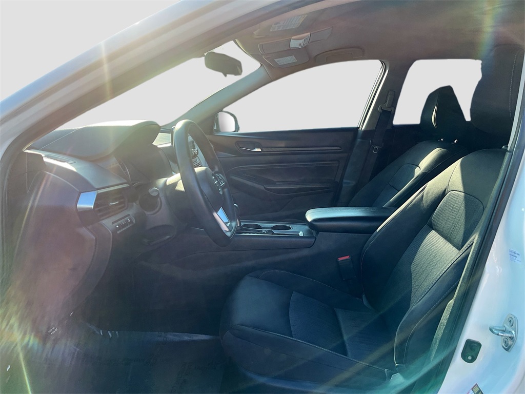 2020 Nissan Altima 2.5 S White at Emmons Autoplex