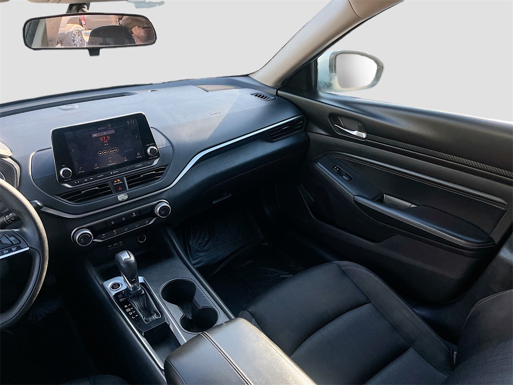 2020 Nissan Altima 2.5 S White at Emmons Autoplex