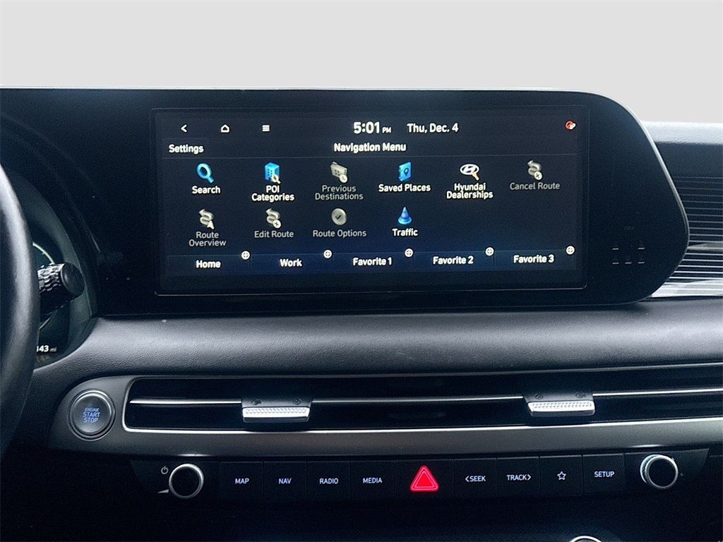 2024 Hyundai Palisade Limited Gray at North Houston Mitsubishi