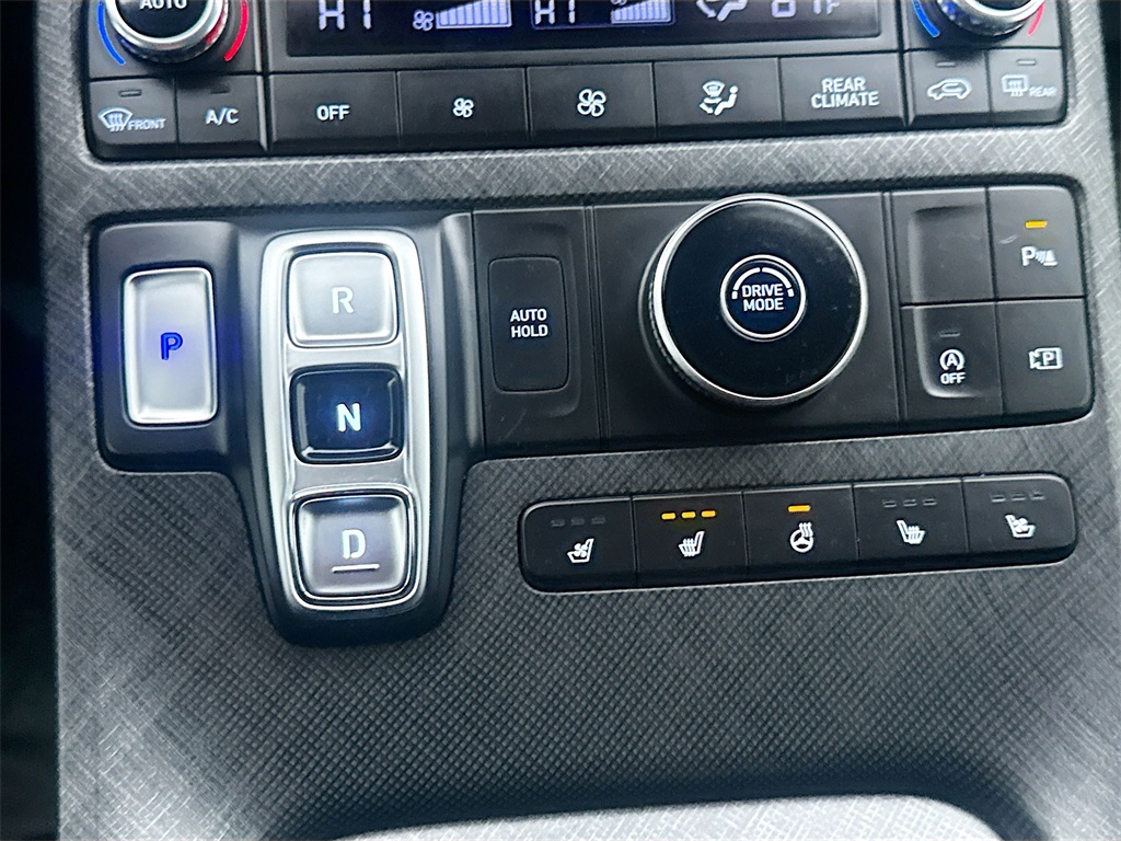 2024 Hyundai Palisade Limited Gray at North Houston Mitsubishi