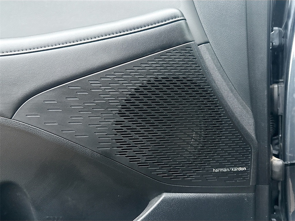 2024 Hyundai Palisade Limited Gray at North Houston Mitsubishi