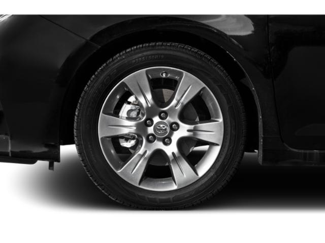 2015 Toyota Sienna SE Silver at Autostrade