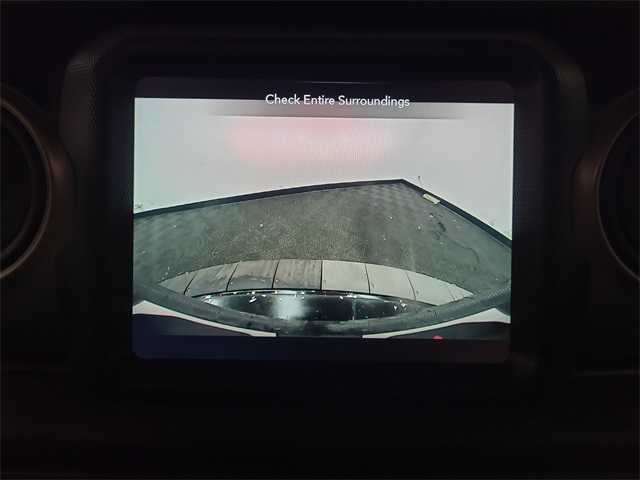 2021 – Jeep – Wrangler