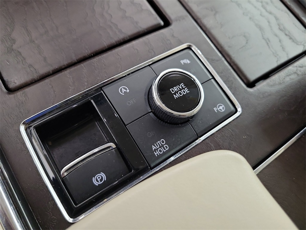 2018 Lincoln Navigator L L Reserve Red at Bayway Cadillac Southwest