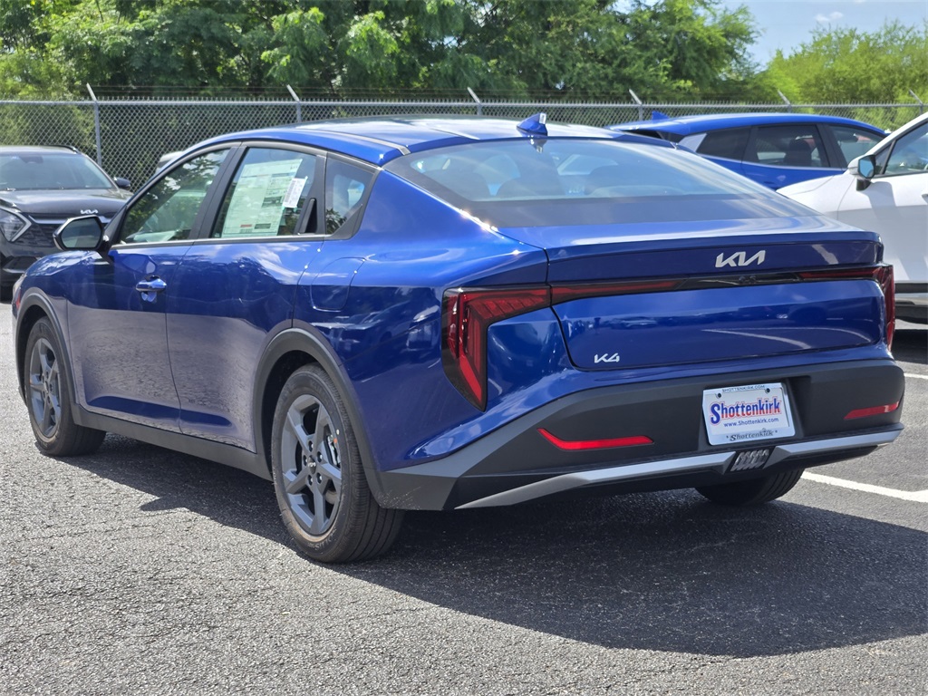 2025 Kia K4 LXS - 2