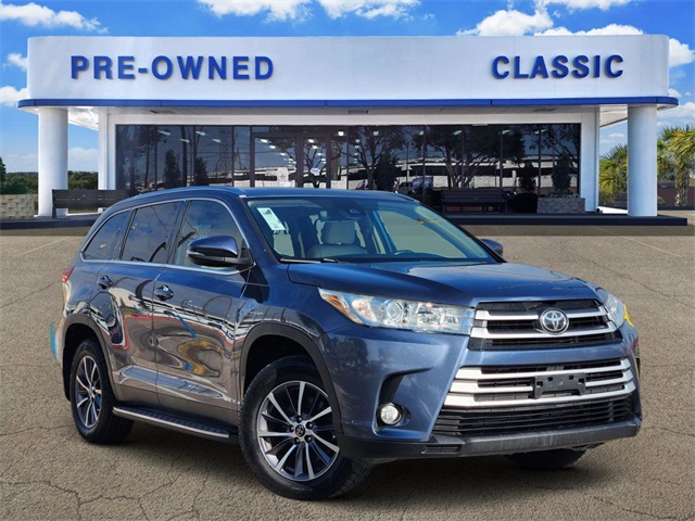 2019 Toyota Highlander XLE Blue at South Houston Nissan