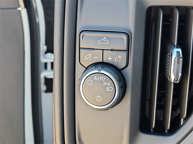 New Car 2025 Chevrolet Silverado 1500  Custom For Sale In Plainview, Texas
