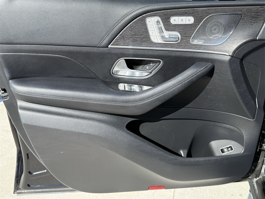 2022 Mercedes-Benz GLE GLE 450 Black at Toyota of Victoria