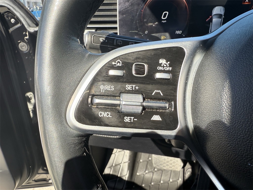 2022 Mercedes-Benz GLE GLE 450 Black at Toyota of Victoria