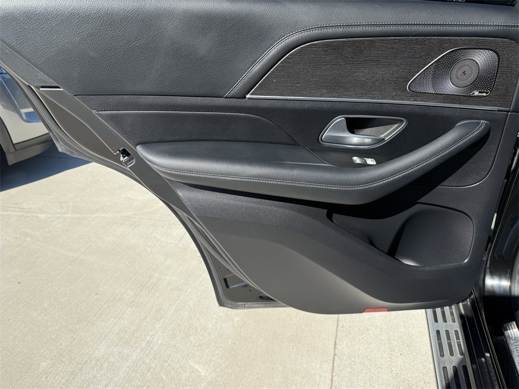 2022 Mercedes-Benz GLE GLE 450 Black at Toyota of Victoria