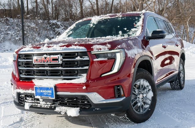 2025 GMC Acadia Elevation AWD