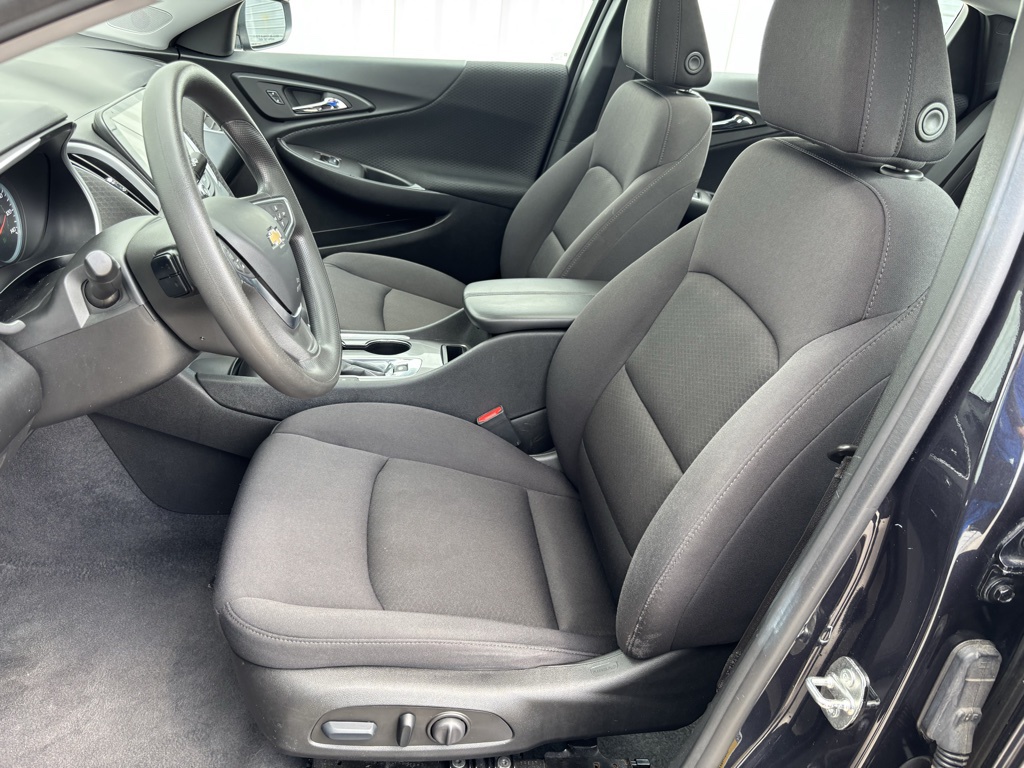 Used Car 2023 Chevrolet Malibu  Lt For Sale Under $20,000 In Austin, Texas