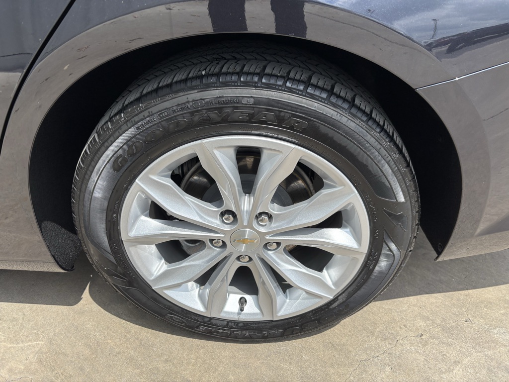 Used Car 2023 Chevrolet Malibu  Lt For Sale Under $20,000 In Austin, Texas
