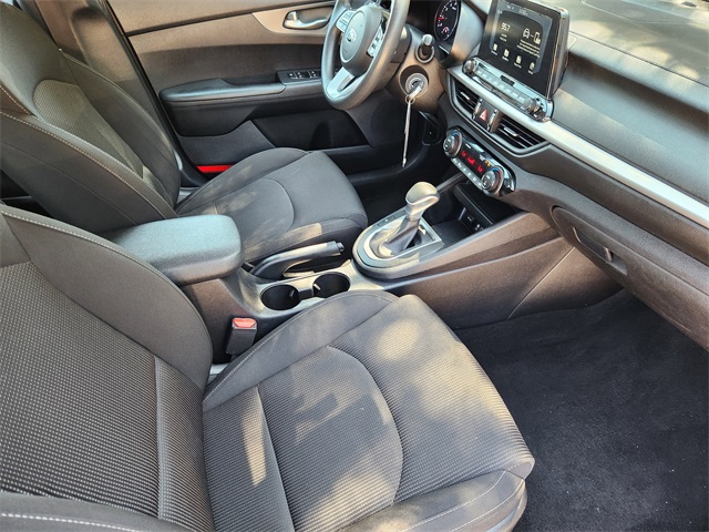 2019 Kia Forte LXS photo 13