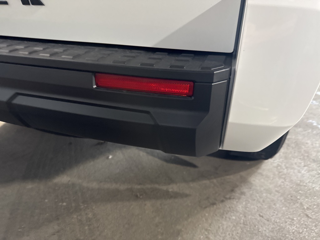 Thumbnail: 2025 Toyota 4Runner - 16