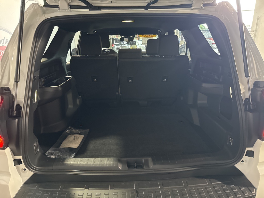 Thumbnail: 2025 Toyota 4Runner - 21