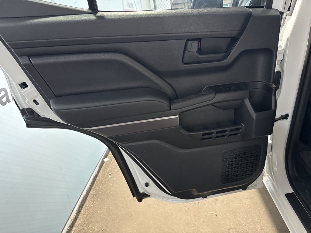 Thumbnail: 2025 Toyota 4Runner - 22