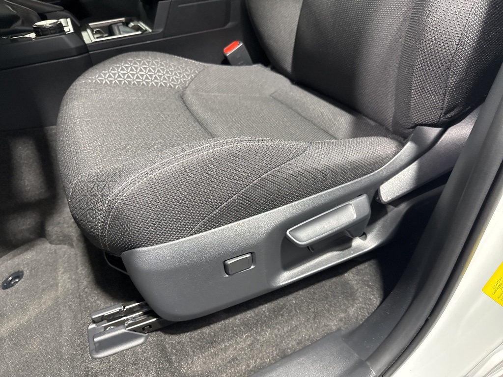 Thumbnail: 2025 Toyota 4Runner - 30