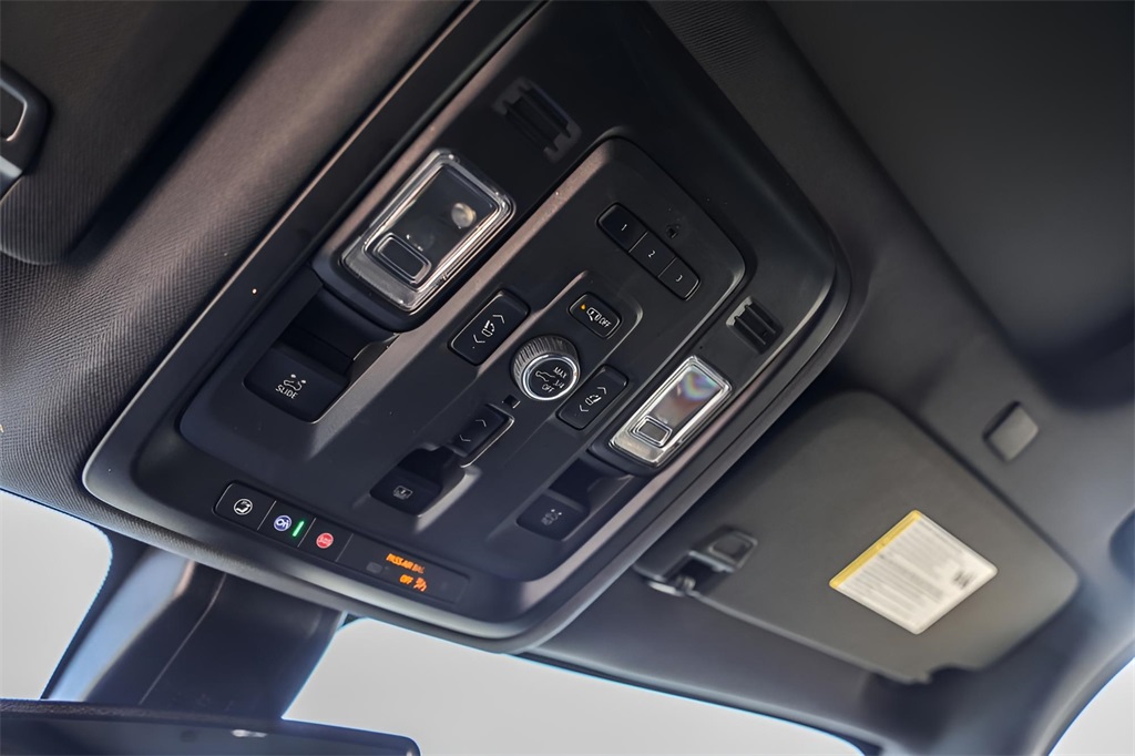 Used Car 2022 Gmc Yukon Xl  Slt For Sale Under $50,000 In Austin, Texas