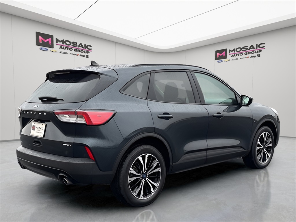 2022 Ford Escape