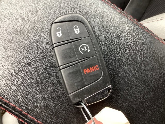 Used Car 2019 Jeep Compass  Limited For Sale Under $20,000 In San Antonio, Texas