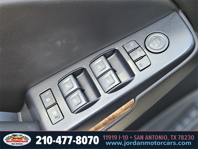 Used Car 2019 Chevrolet Suburban  Premier For Sale Under $40,000 In San Antonio, Texas