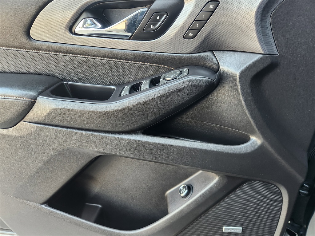 2018 Chevrolet Traverse Premier Gray at Autostrade