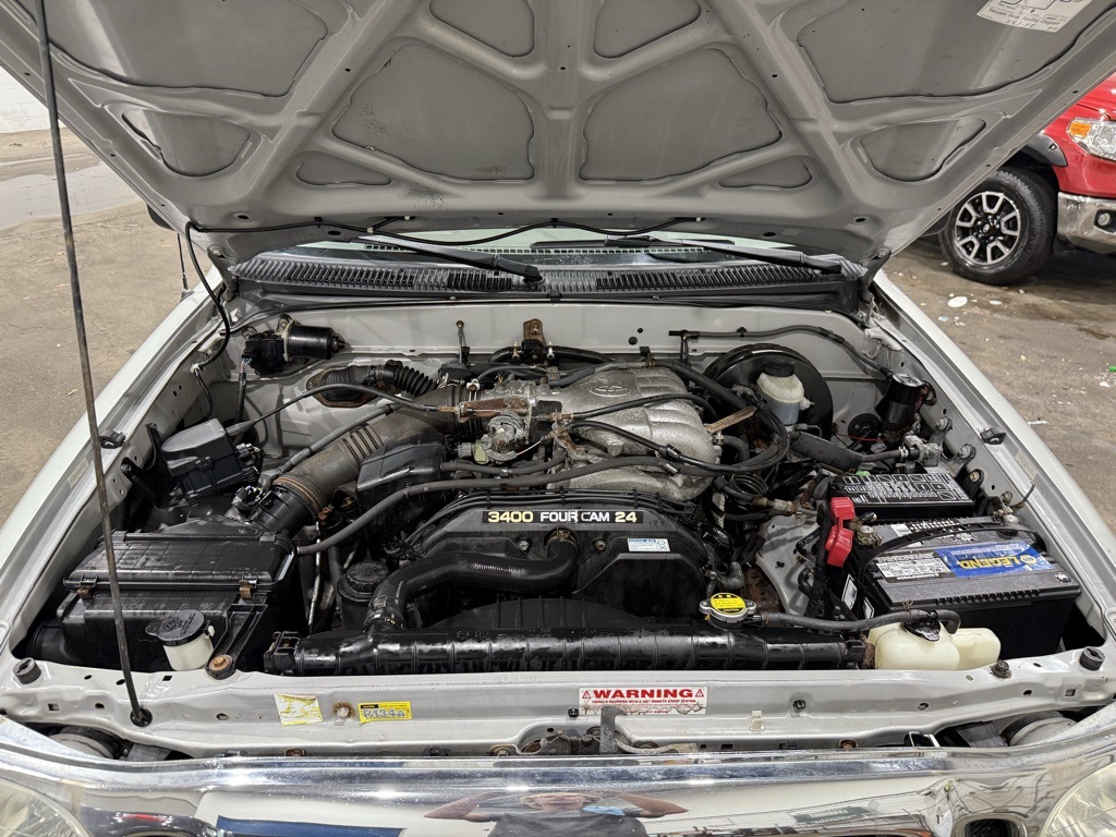 2002 Toyota Tacoma V6 photo 3