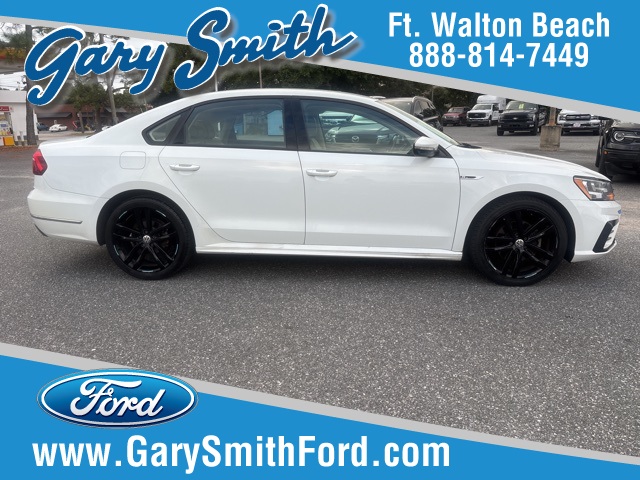 2018 Volkswagen Passat 2.0T R-Line