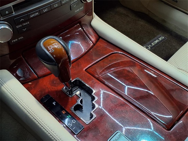 2012 Lexus LS 460 - 7