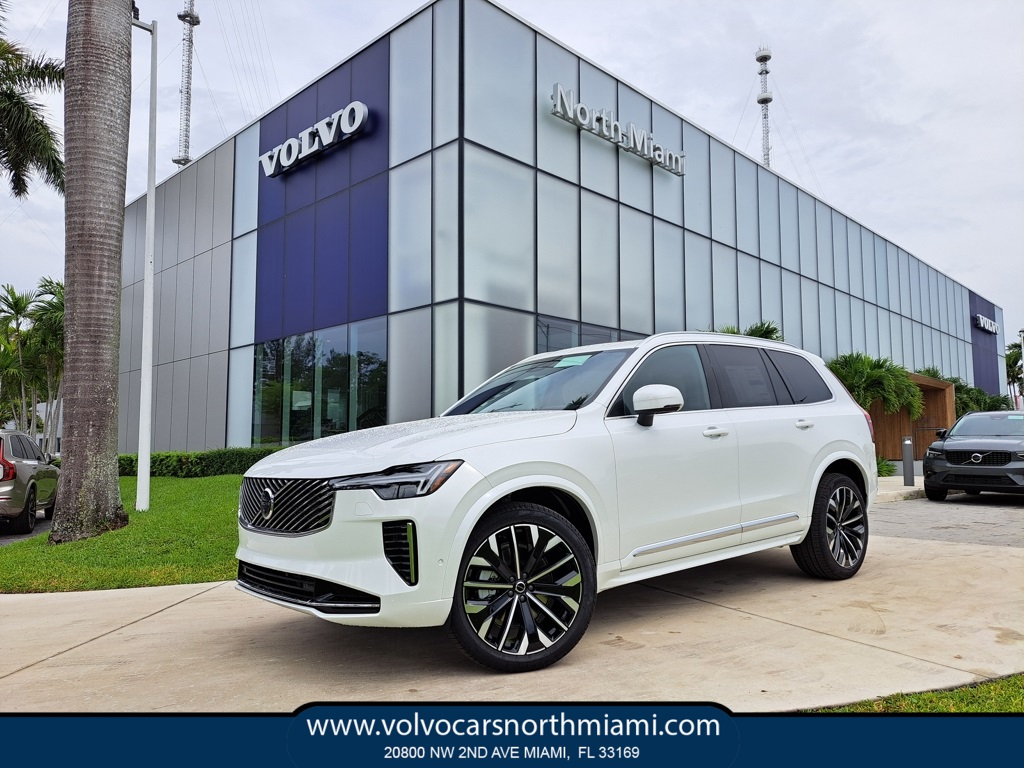 2026 Volvo XC90 B6 Plus 7-Seater