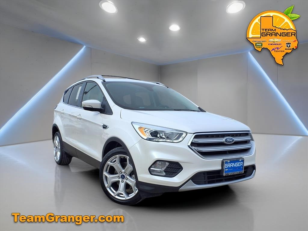2017 Ford Escape Titanium's photo