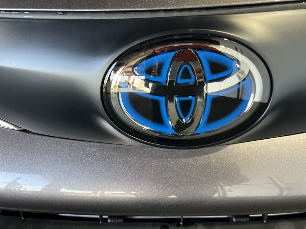 Thumbnail: 2025 Toyota Sienna - 13