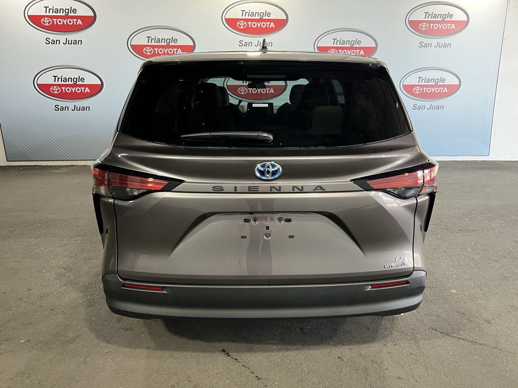 Thumbnail: 2025 Toyota Sienna - 5