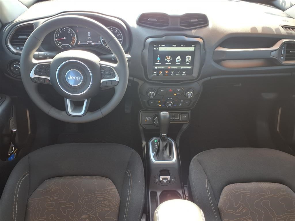 2023 Jeep Renegade Latitude - 4