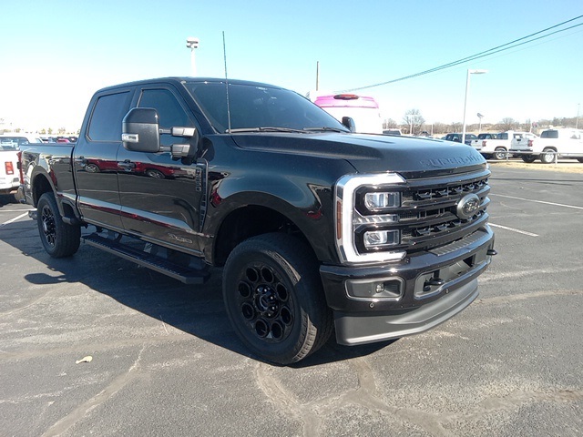 2024 Ford F-250 Super Duty Lariat Crew Cab 4WD