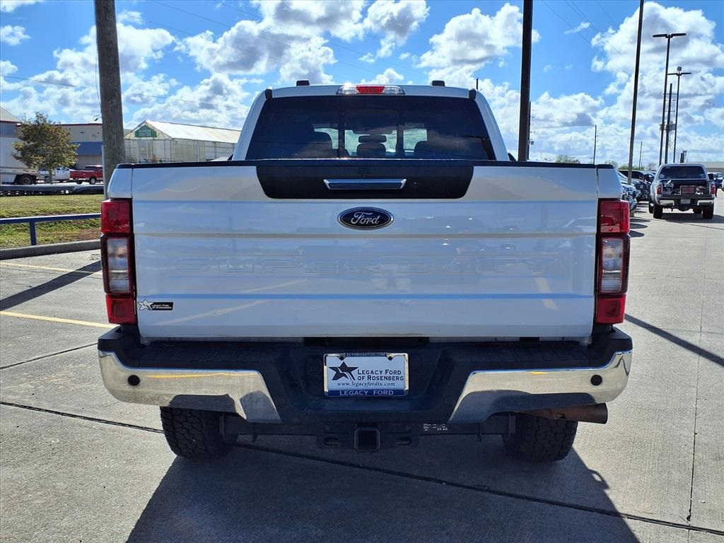 2020 Ford F-250SD Lariat White at Autostrade