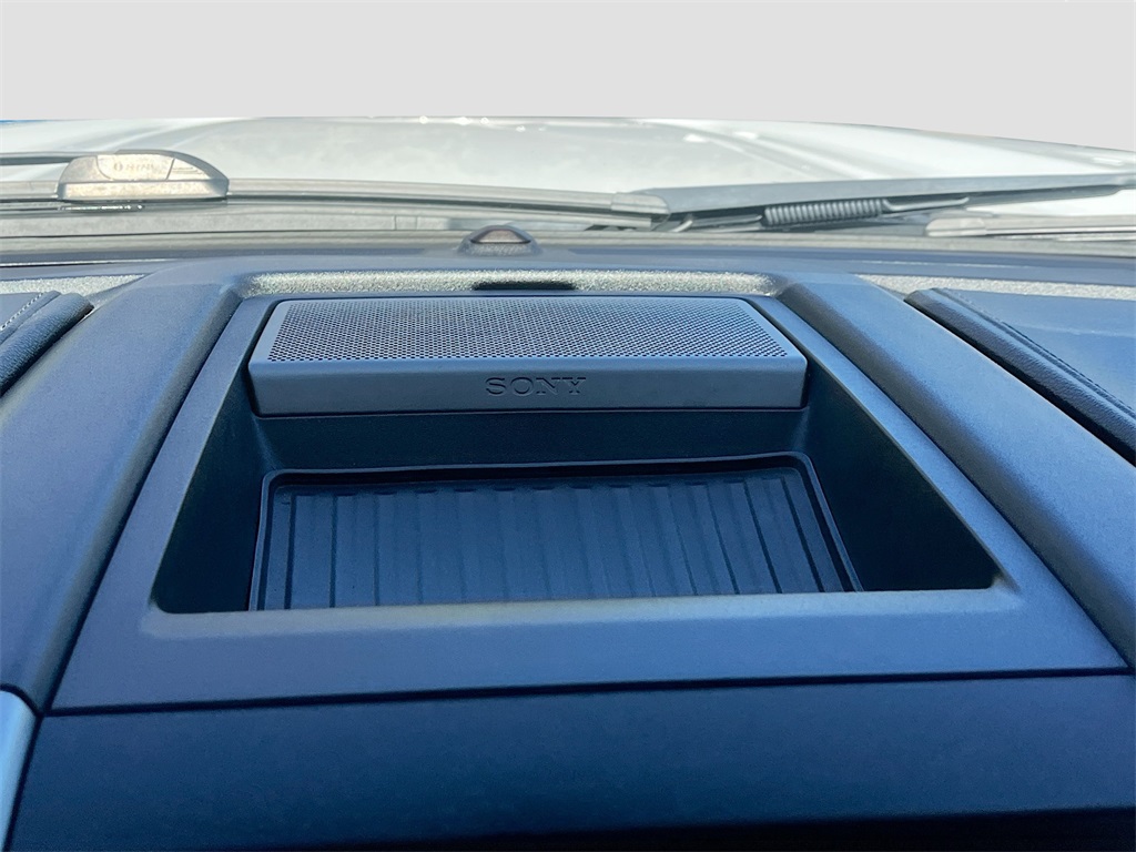 2017 Ford F-250SD Lariat White at Autostrade