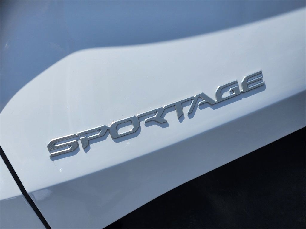 2026 Kia Sportage SX - 7