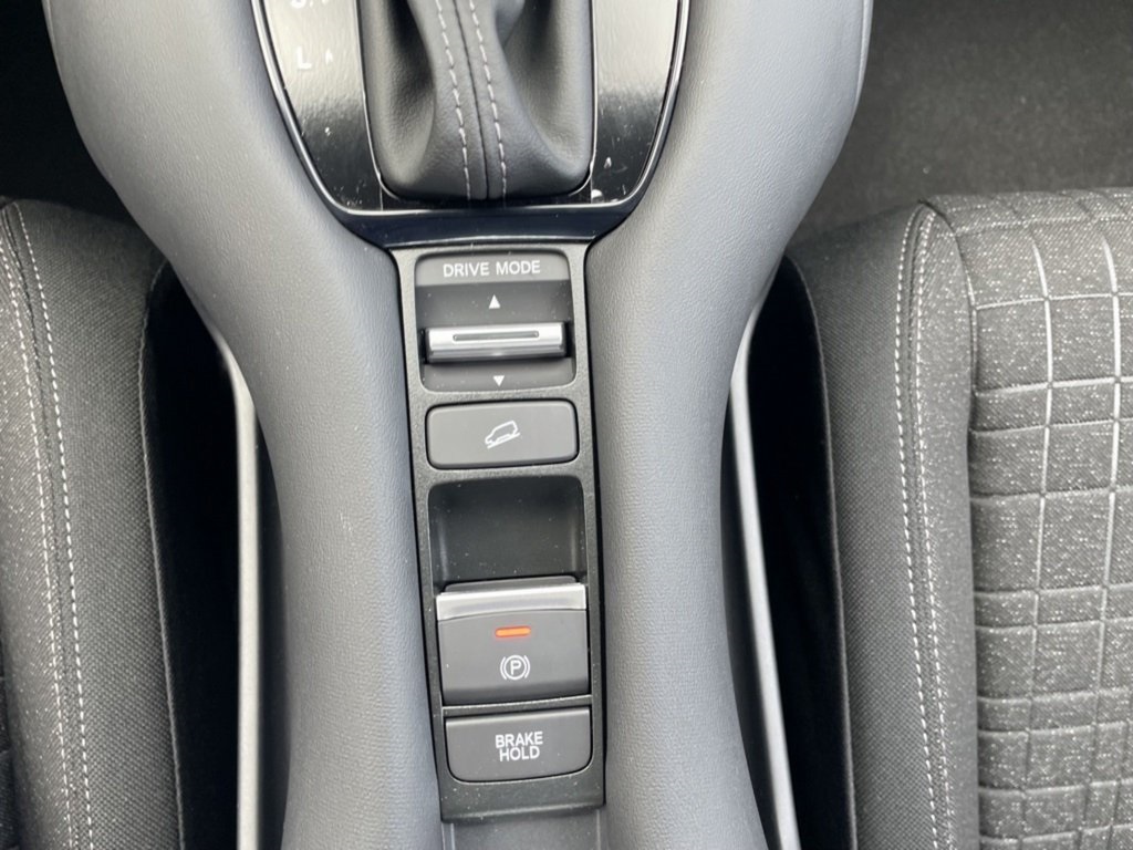 Thumbnail: 2025 Honda HR-V - 15
