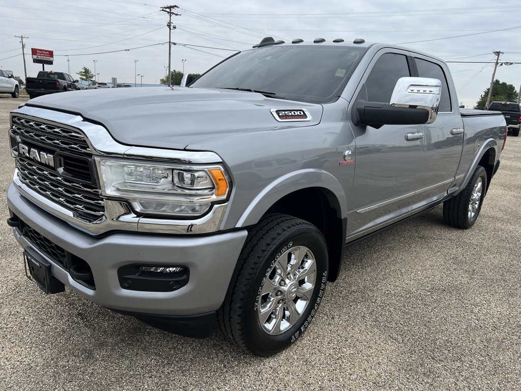 2024 RAM 2500 Limited Crew Cab 4WD