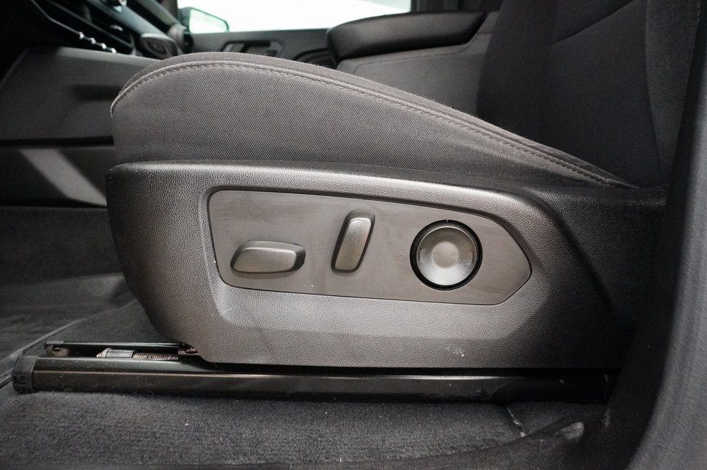 Used Car 2023 Chevrolet Colorado  Trail Boss For Sale Under $40,000 In Weatherford, Texas