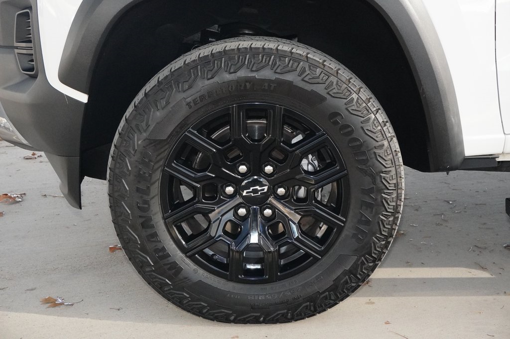 Used Car 2023 Chevrolet Colorado  Trail Boss For Sale Under $40,000 In Weatherford, Texas