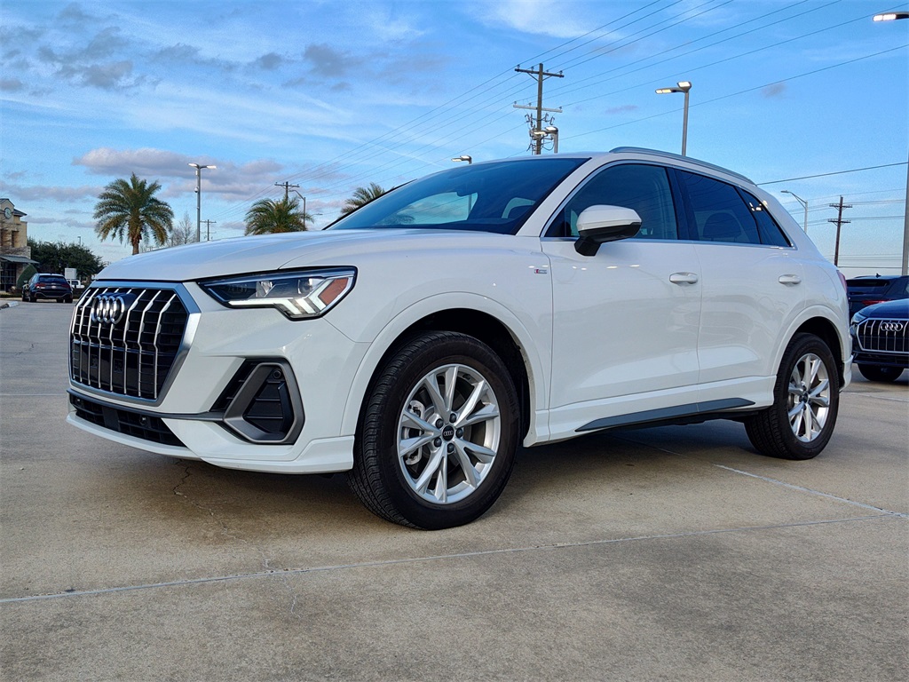 2025 Audi Q3 quattro Premium Plus S Line 45 TFSI