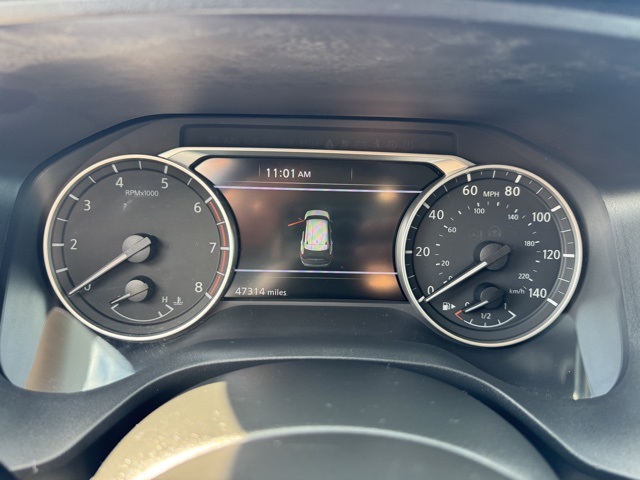 2024 Nissan Rogue SV photo 4