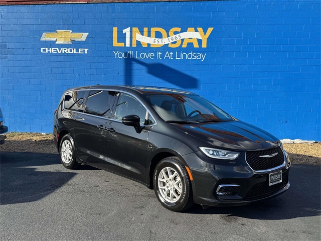 2023 Chrysler Pacifica Touring L FWD